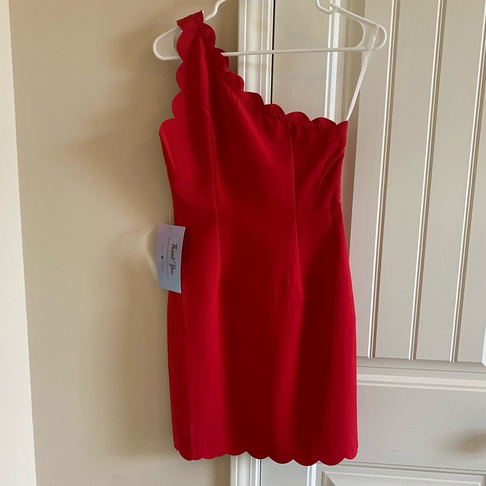 Red Minuet Scalloped Dress 💋